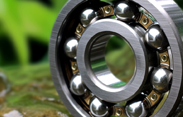 Bearing type selection of several factors